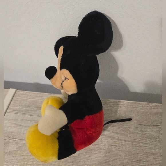 Vintage WALT DISNEY WORLD DISNEYLAND MICKEY MOUSE Plush - Picture 2 of 5